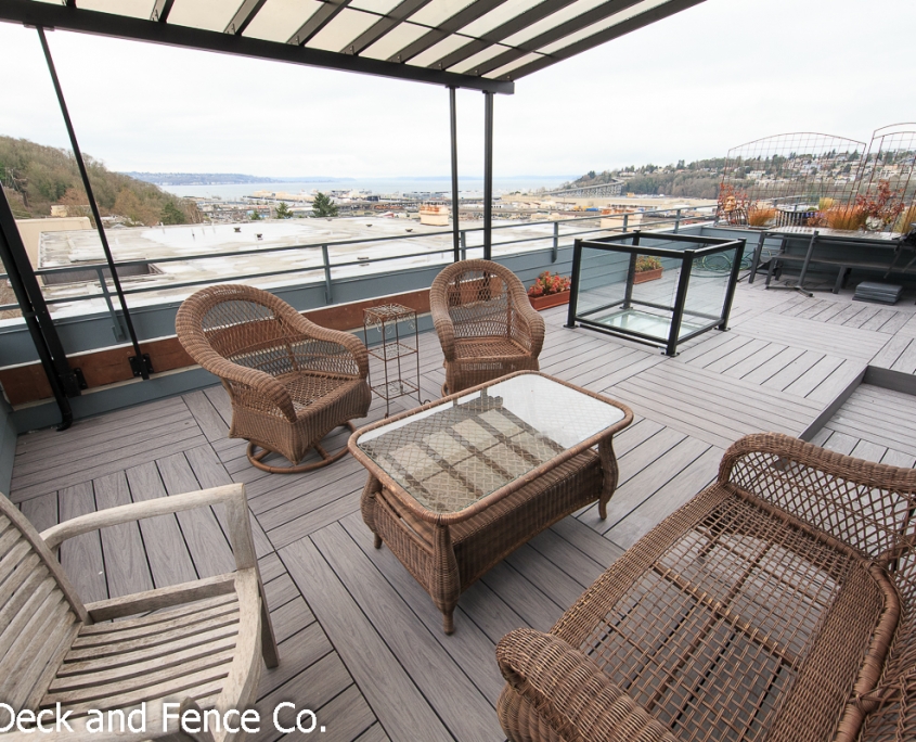 pictures of decks and fences from Seattle contractor